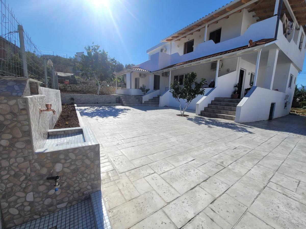 Guesthouse Veliaj Ksamil Luaran gambar