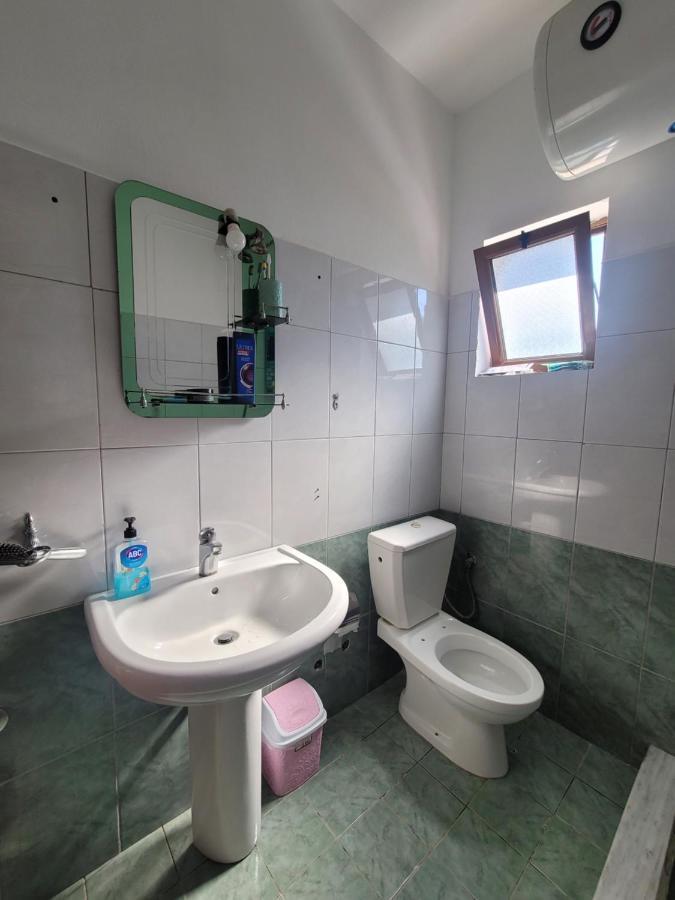Guesthouse Veliaj Ksamil Luaran gambar