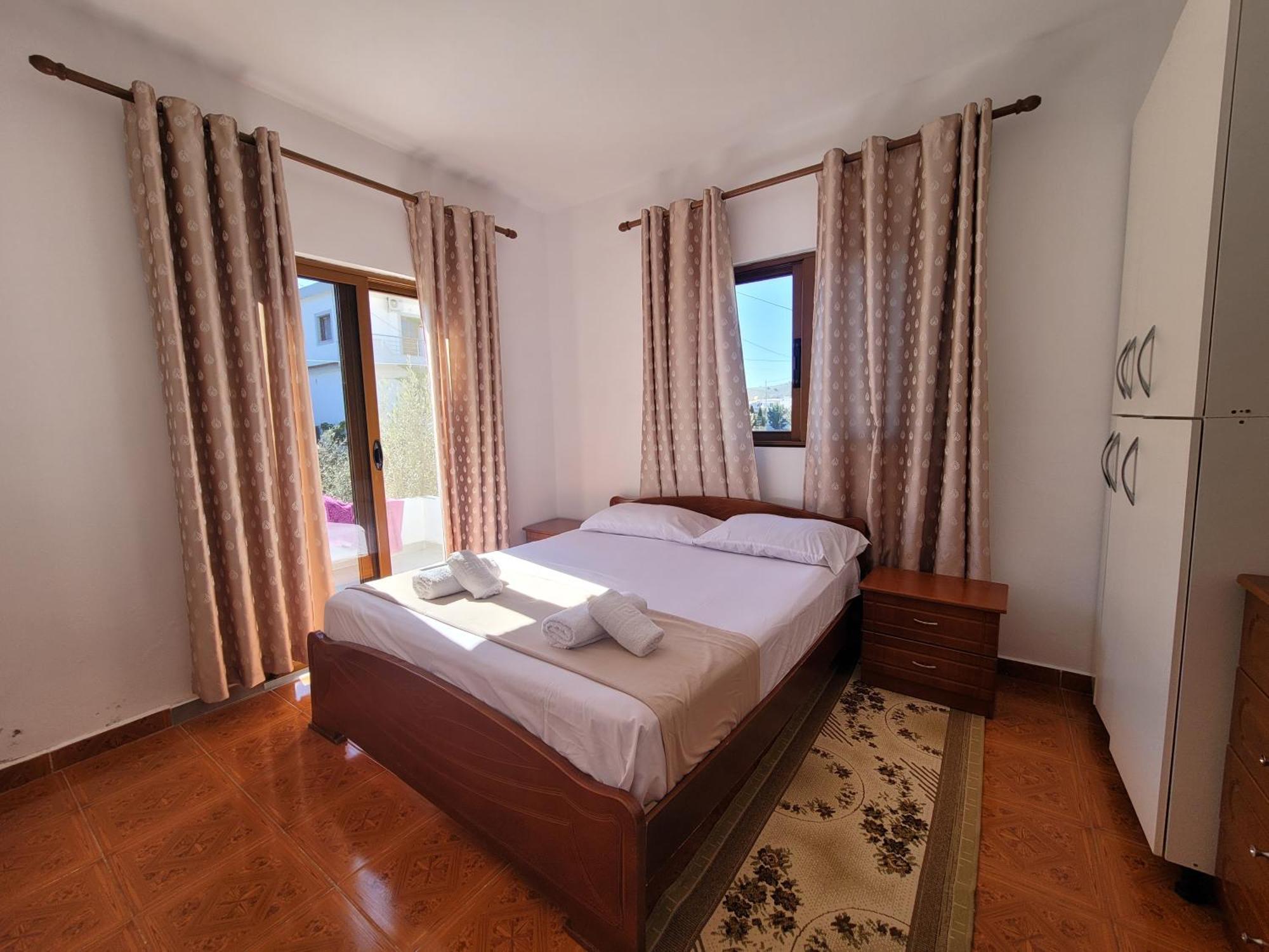 Guesthouse Veliaj Ksamil Luaran gambar