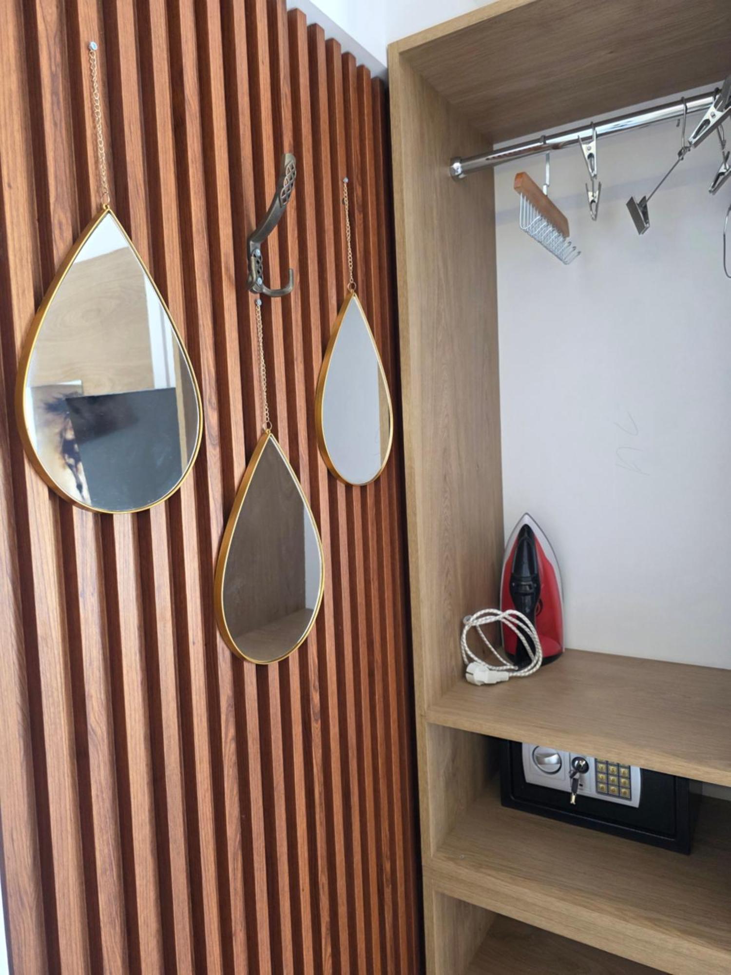 Guesthouse Veliaj Ksamil Luaran gambar